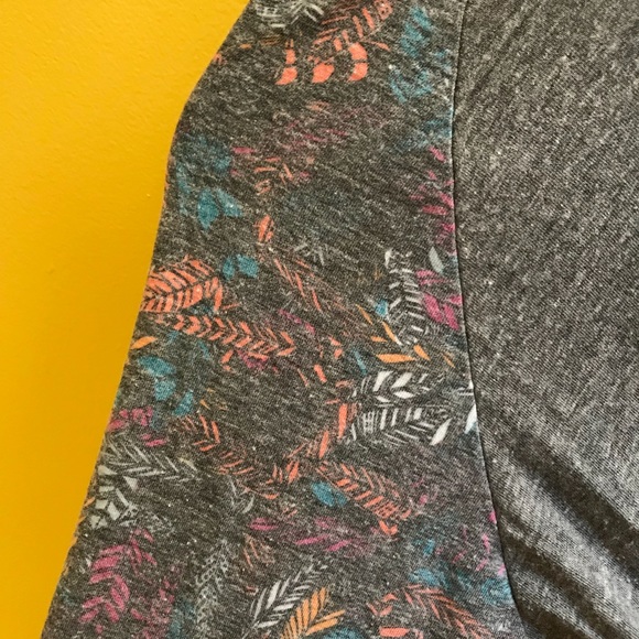 XS Lularoe Randy - Picture 3 of 3